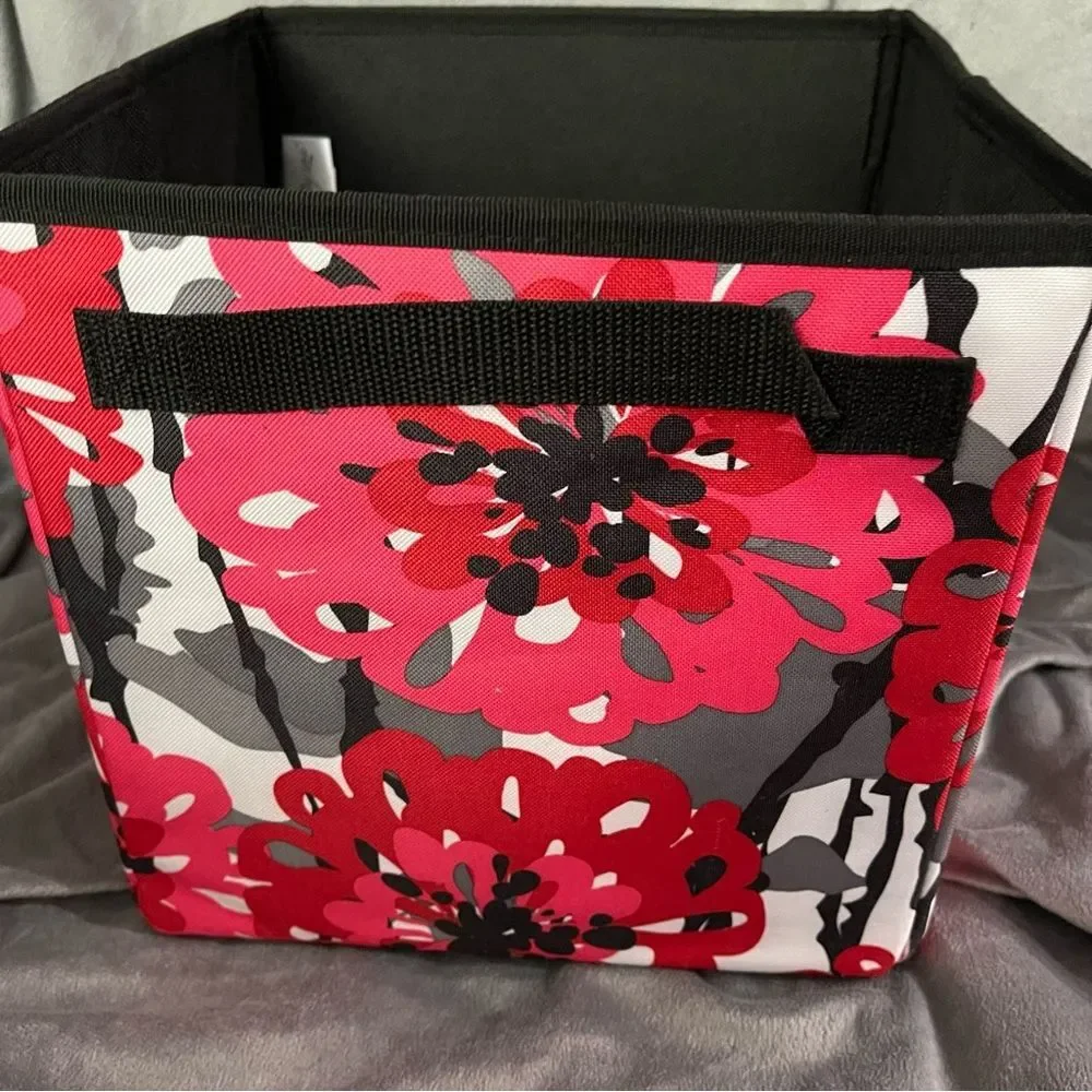 Thirty One Your Way Junior Cube in Bold Bloom- Storage/Organization Bin Like New